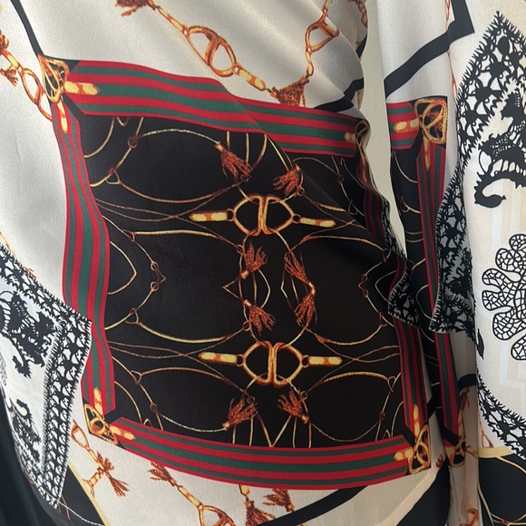 SHEIN Printed Top - Picture 7 of 11